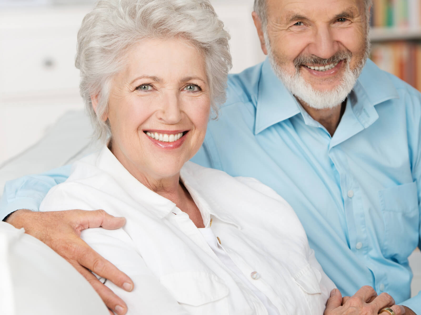 What To Expect Before and After Dental Implant Surgery